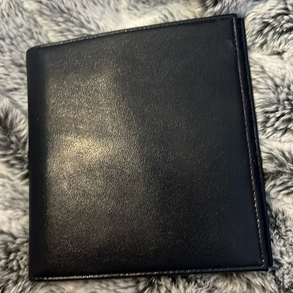 CORUM WATCH INSTRUCTION BOOKLET /CERTIFICATE OF AUTHENTICITY CARD & CORUM WALLET
